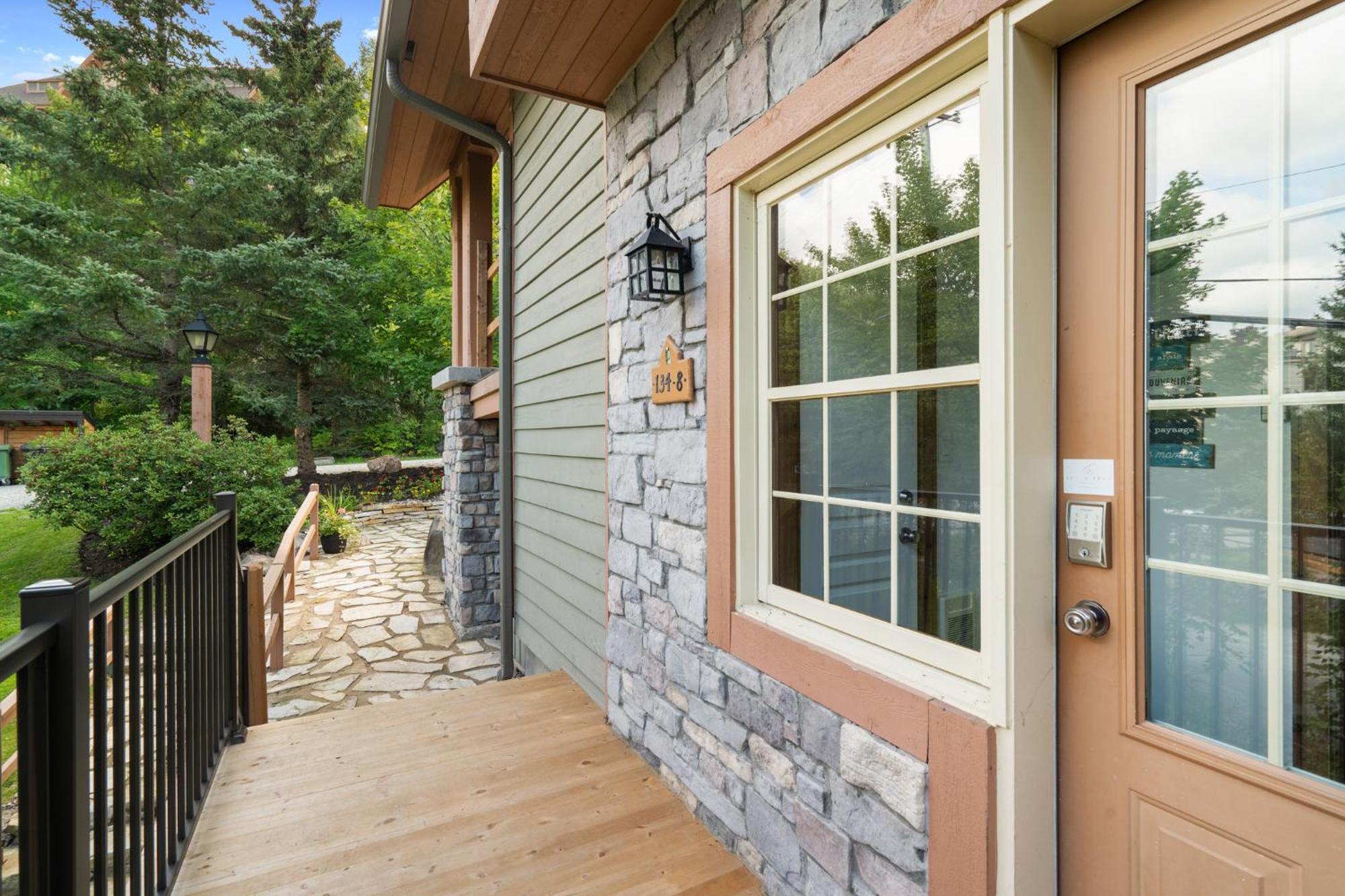 Les Falaises Tremblant - Ski Inout Condo W2Bdrs Mont-Tremblant Zewnętrze zdjęcie