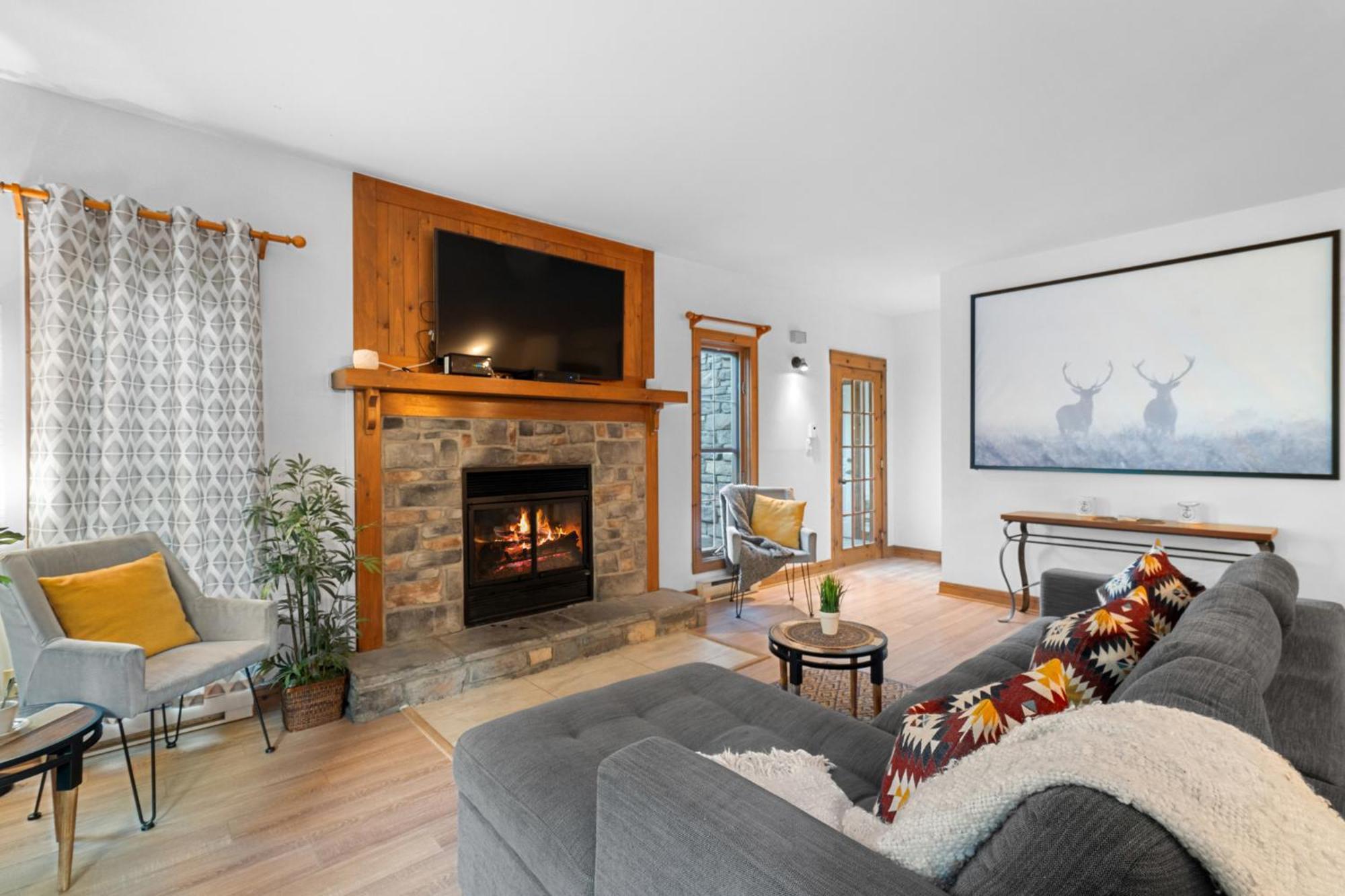 Les Falaises Tremblant - Ski Inout Condo W2Bdrs Mont-Tremblant Zewnętrze zdjęcie