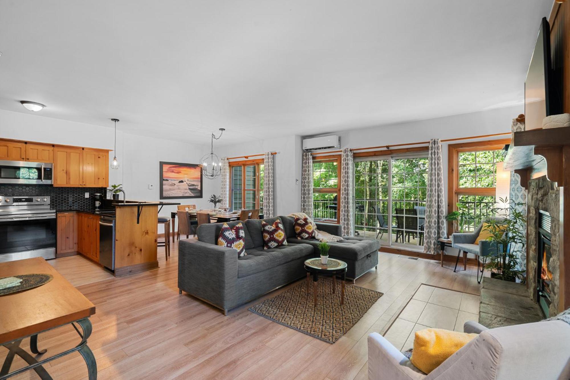 Les Falaises Tremblant - Ski Inout Condo W2Bdrs Mont-Tremblant Zewnętrze zdjęcie